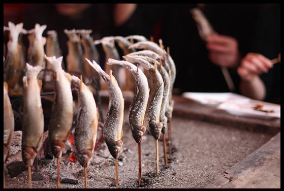 Fish on a stick - foodie trends